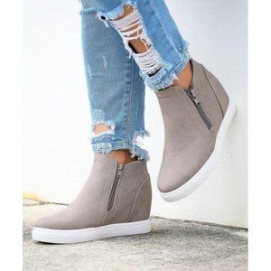 NWOT JUTI Gray Side-Zip Wedge Sneaker, 878-892 Size 41 / 9